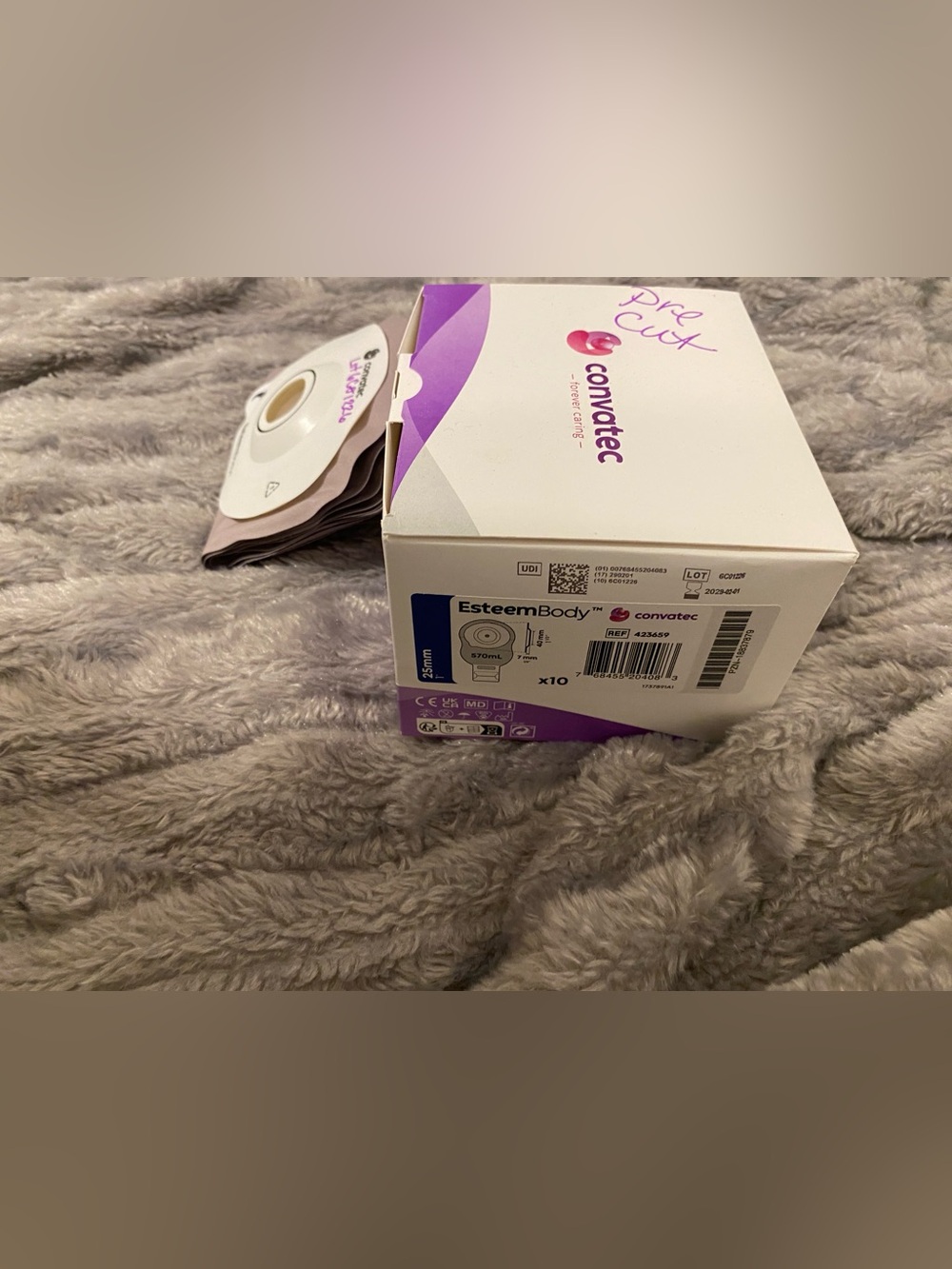 Ostomy Pouches 2 Sets of 10 - Picture 4 of 4